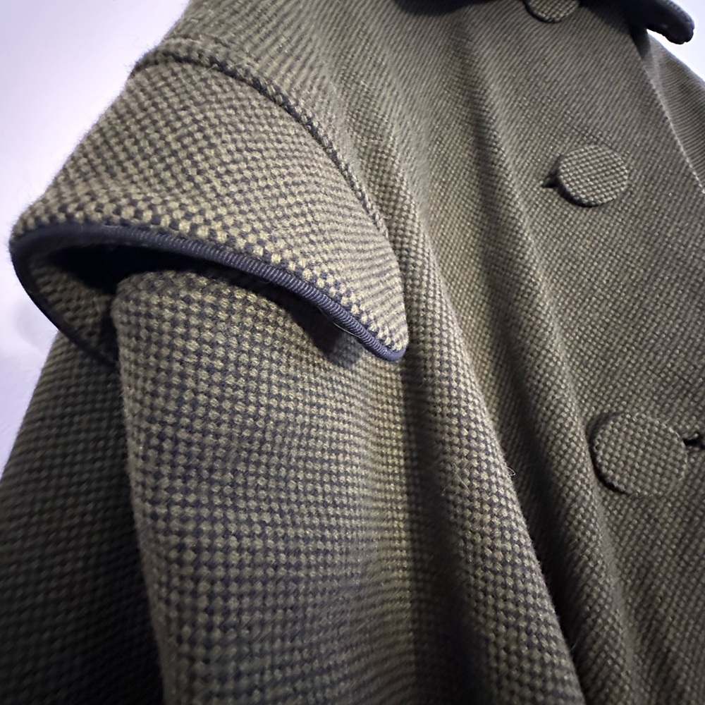 Vintage wool cape L.A.M.B. by Gwen Stefani Fall 2005 - Picture 14 of 17